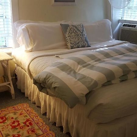 Bed and Breakfast The 1720 House à Vineyard Haven Extérieur photo