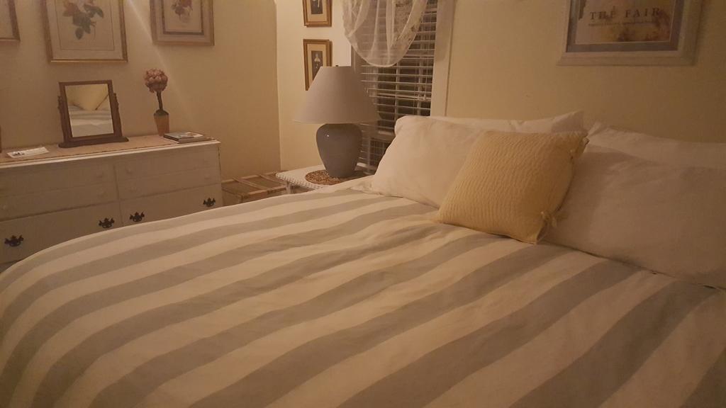 Bed and Breakfast The 1720 House à Vineyard Haven Extérieur photo