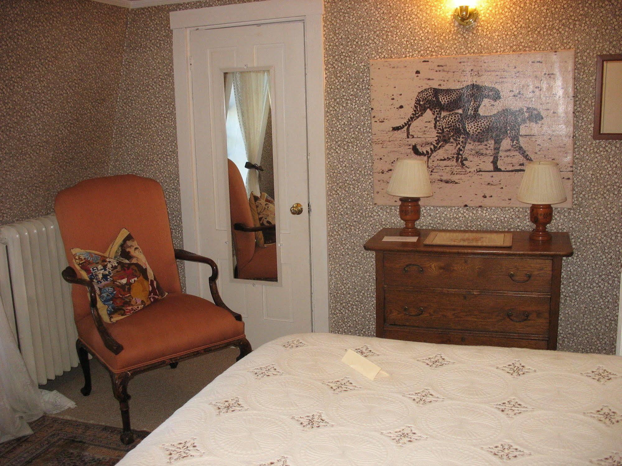 Bed and Breakfast The 1720 House à Vineyard Haven Extérieur photo